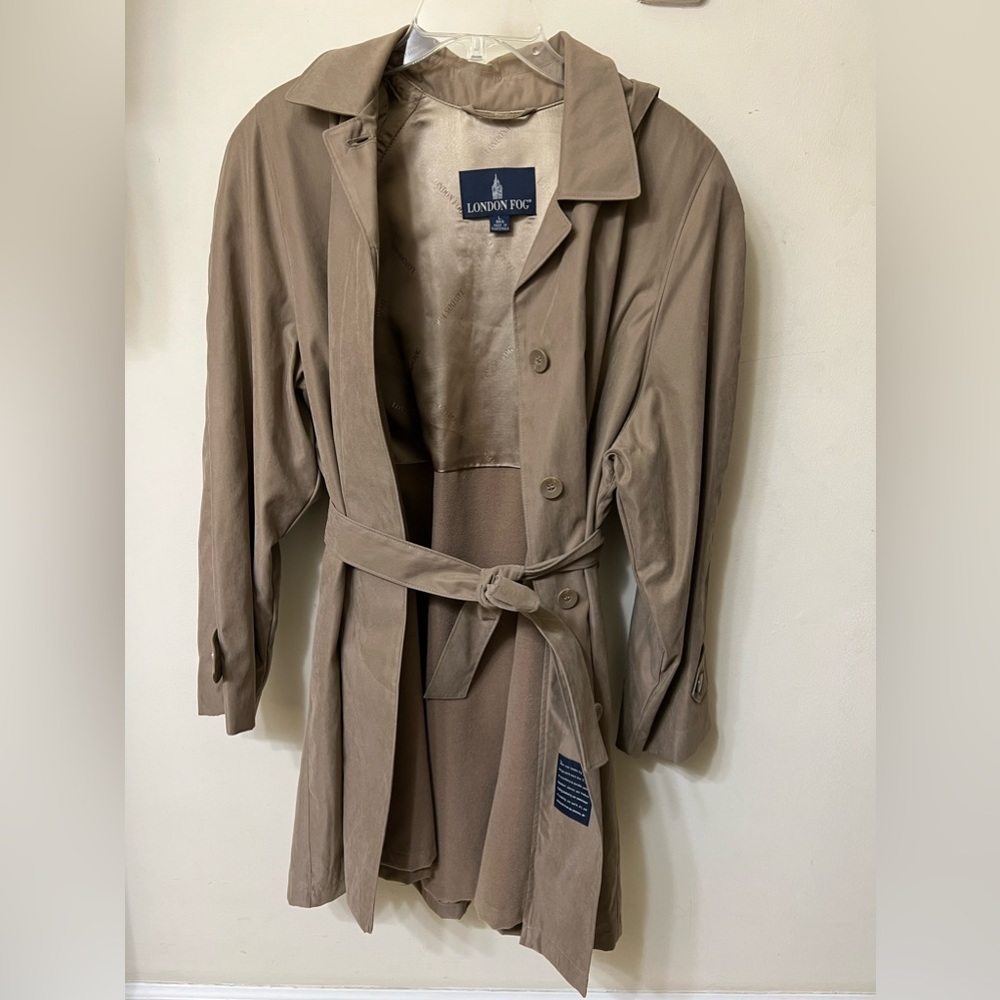 London Fog Coat women -L